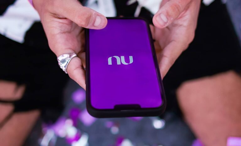 Nubank inicia testes com nova operadora de telefonia móvel