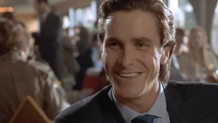 Clássico cult com Christian Bale será refeito.