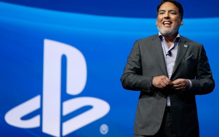 Ex-antigo chefe da PlayStation afirma que a indústria enfrenta um colapso criativo.