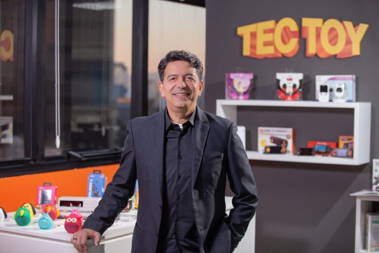 Zeenix: Compreenda a polêmica envolvendo o CEO da TecToy no lançamento do console