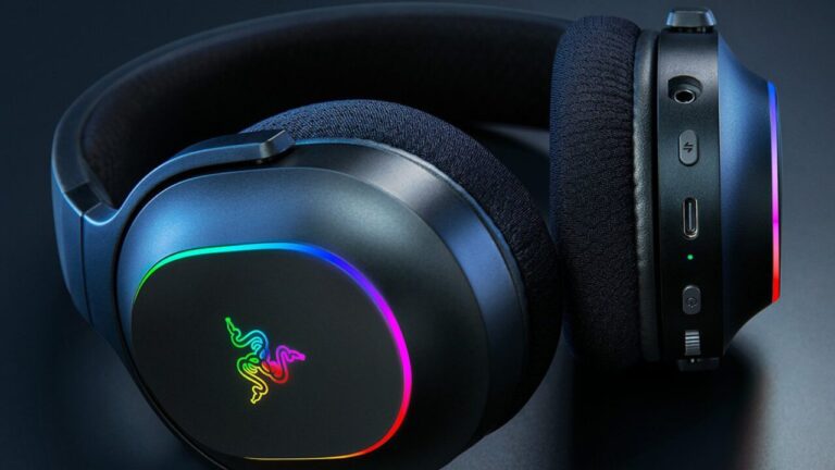 Análise do Razer Barracuda X Chroma: conforto e versatilidade em fone de ouvido.