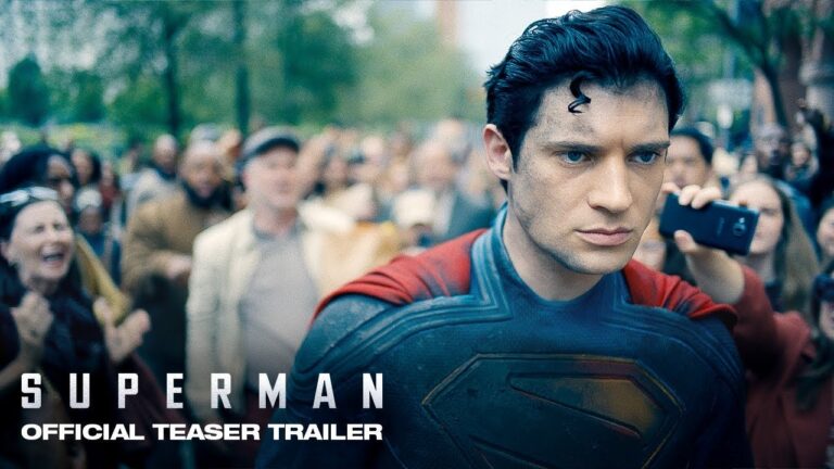 Superman ganha seu primeiro trailer