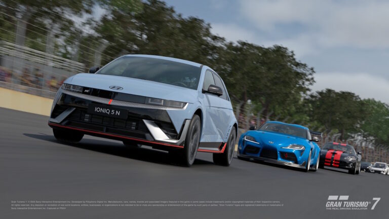 Gran Turismo 7 recebe atualização com quatro novos carros