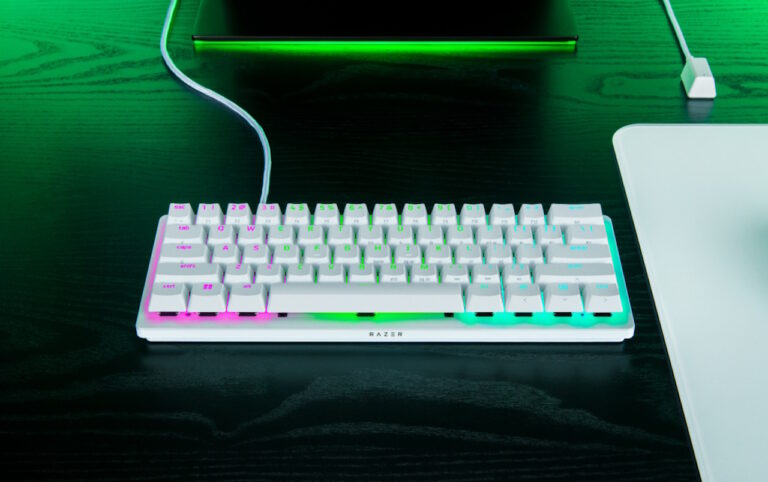 Razer Huntsman V3 Pro Mini agora disponível na cor branca