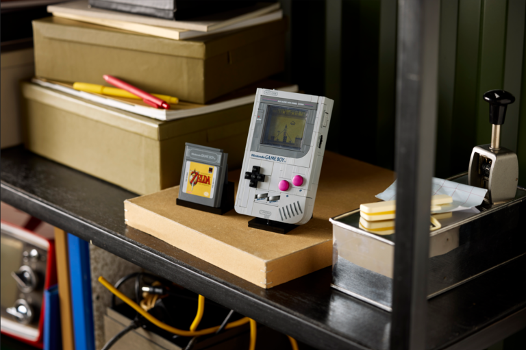 Novo jogo LEGO inspirado no Game Boy chegará em outubro