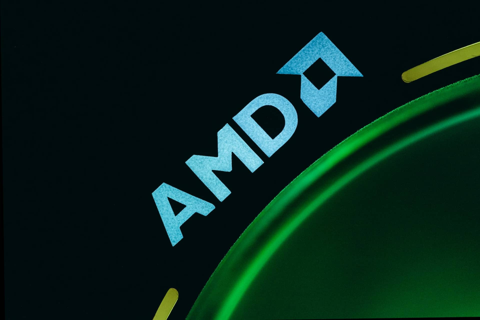 Imagem relacionada às novidades da AMD.